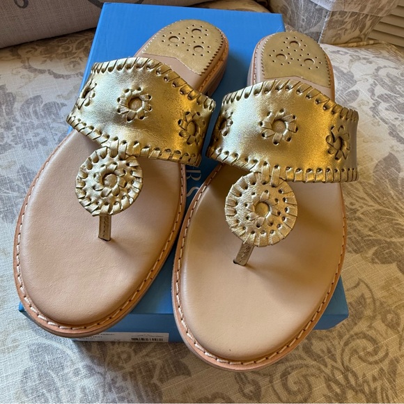 Jack Rogers Jacks II Metallic Flat Sandals in Platinum, Size 9 - Picture 3 of 11